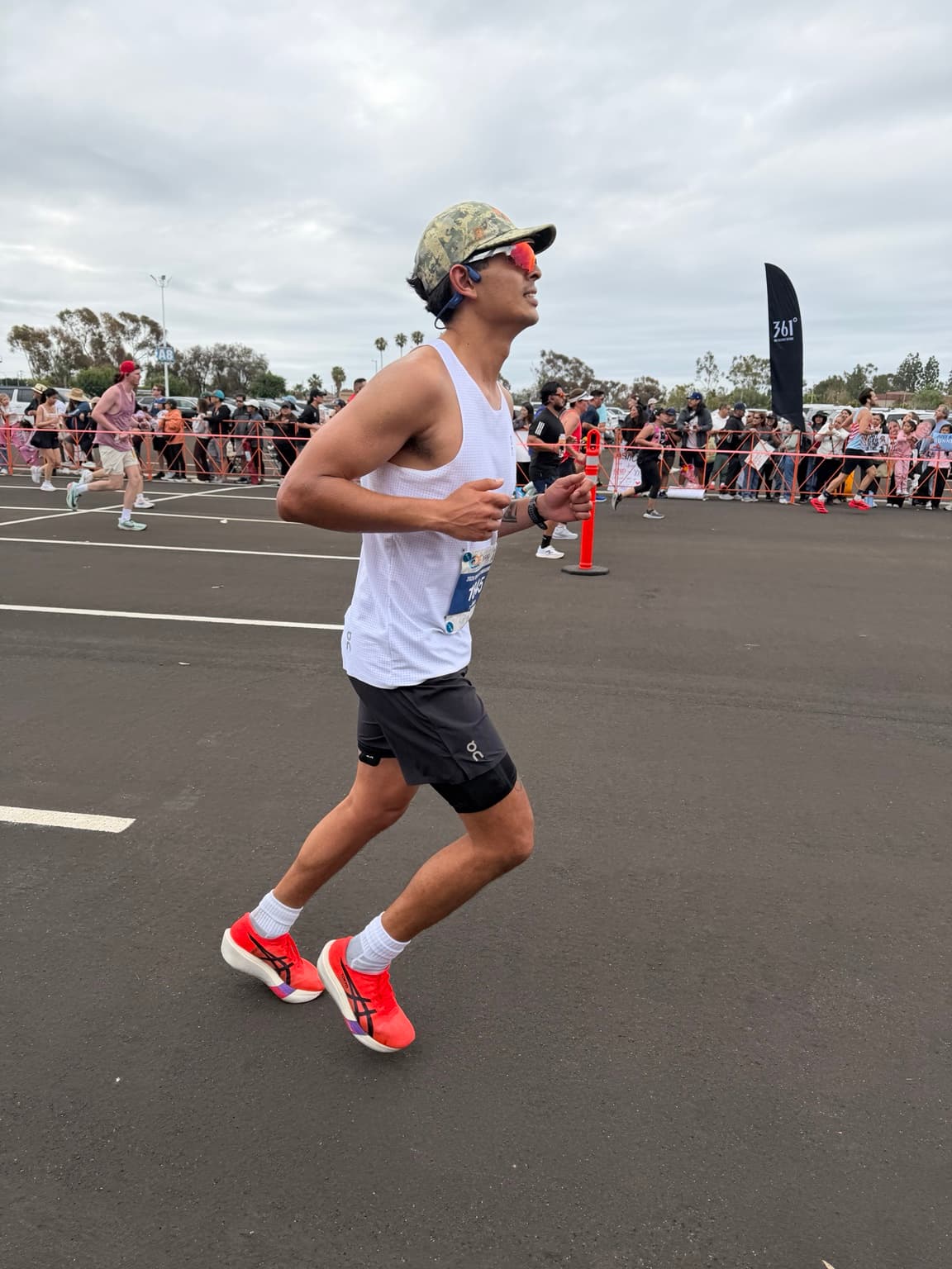 Tom Van Schoor running during the 2026 OC Marathon.